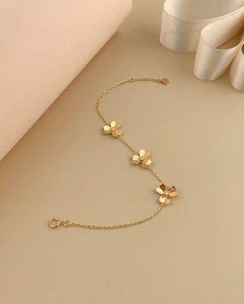 RANTAI TANGAN TRI BUNGA MINIMALIS + BATU