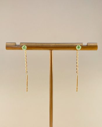 SUBANG JARUM DANGLE CLEO MINIMALIS + BATU HIJAU