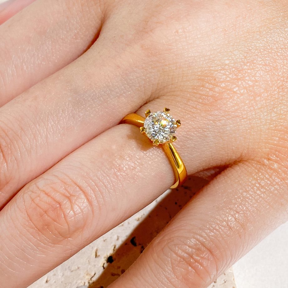 CINCIN MOISSANITE LAUREL POTONGAN BULAT