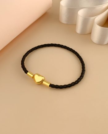 LEATHER BRACELET WITH LOVE SHAPE TITANIUM STEEL CLAPS (BLACK)
